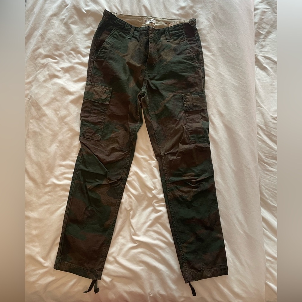 Women’s Carhartt WIP Camouflage Cargo Pants